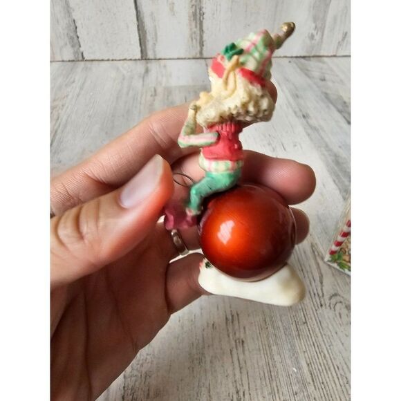 Enesco tiddles elf ornament Sandi zimnicki North Pole village figurine vintage r - Picture 2 of 8